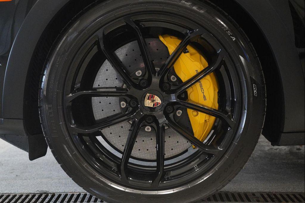 used 2025 Porsche Cayenne car, priced at $189,978