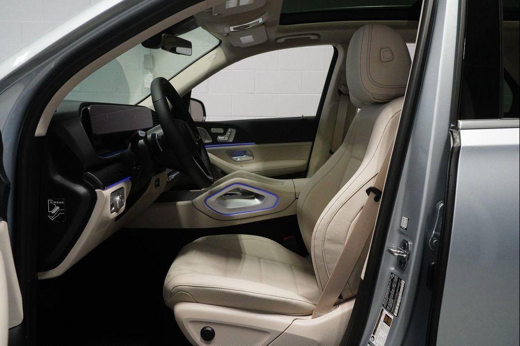 new 2026 Mercedes-Benz GLE 450 car, priced at $82,380