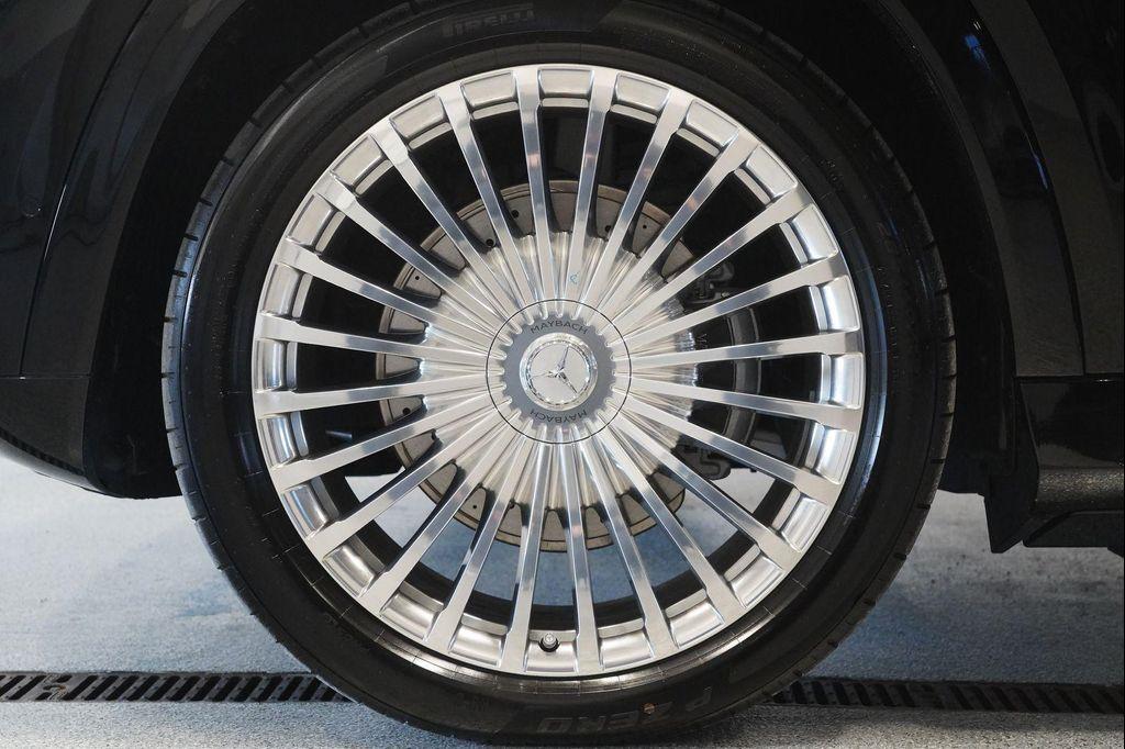new 2026 Mercedes-Benz Maybach GLS 600 car, priced at $209,820