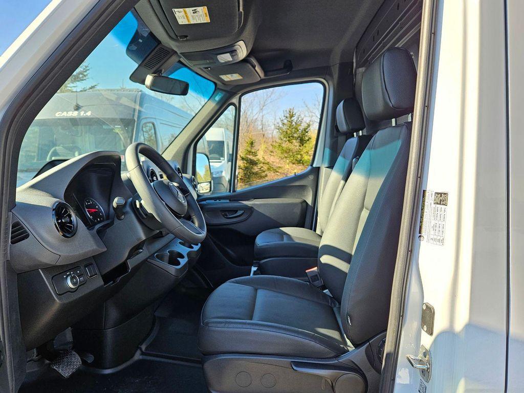 new 2025 Mercedes-Benz Sprinter 2500 car, priced at $55,464