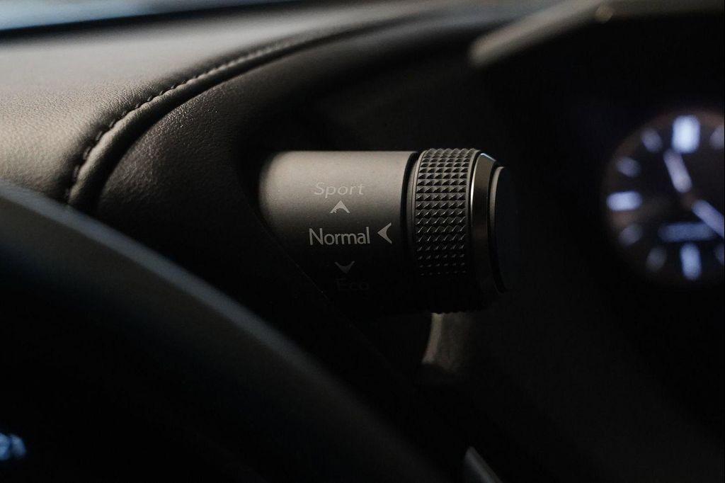 used 2021 Lexus ES 350 car, priced at $28,676