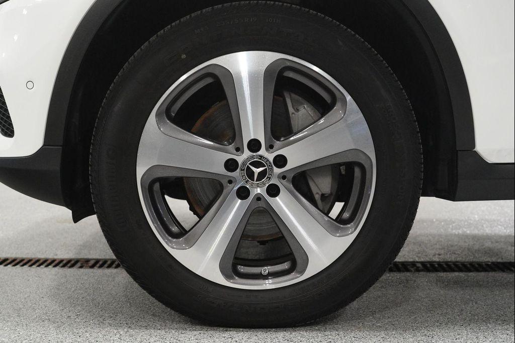 used 2023 Mercedes-Benz GLC 300 car, priced at $42,832