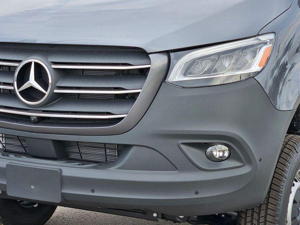 new 2025 Mercedes-Benz Sprinter 2500 car, priced at $80,566