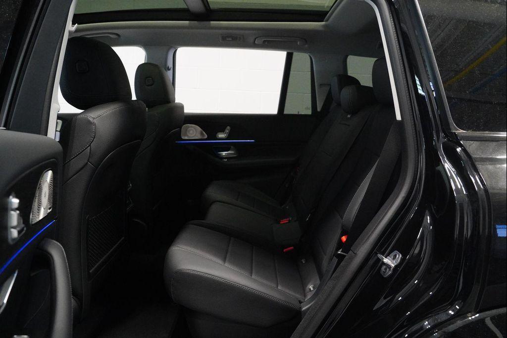 new 2026 Mercedes-Benz GLS 450 car, priced at $98,550