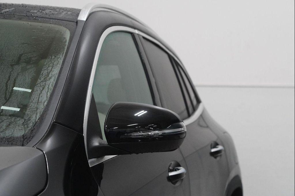 new 2026 Mercedes-Benz GLA 250 car, priced at $53,295