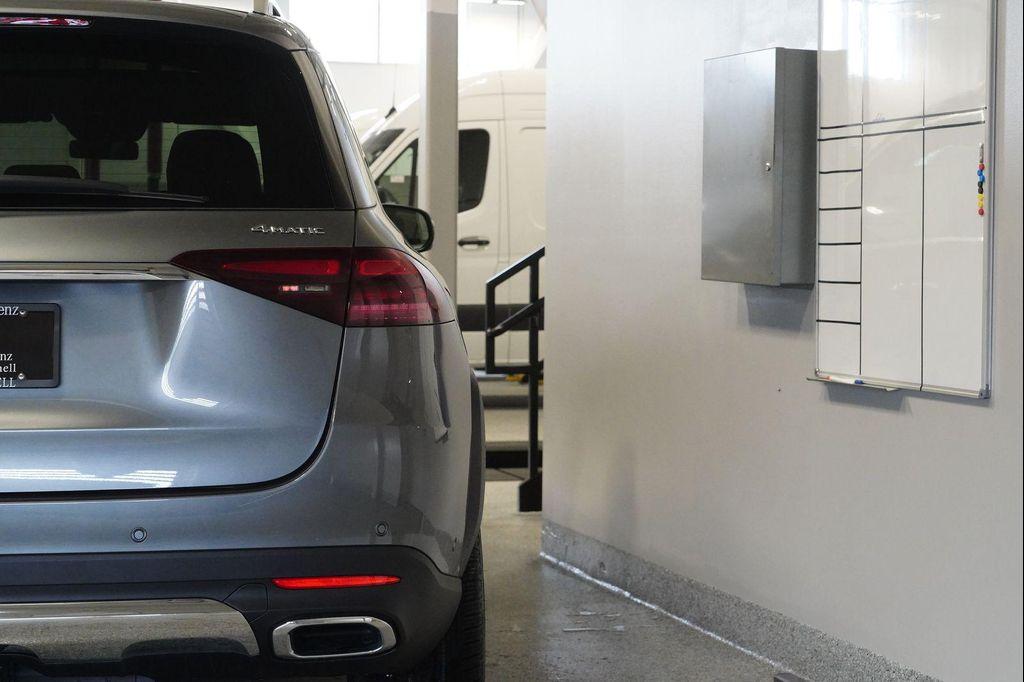 new 2026 Mercedes-Benz GLE 350 car, priced at $71,650