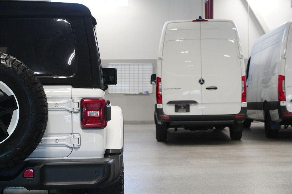 used 2021 Jeep Wrangler Unlimited car, priced at $32,254