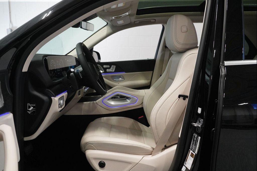 new 2026 Mercedes-Benz GLE 450 car, priced at $82,380