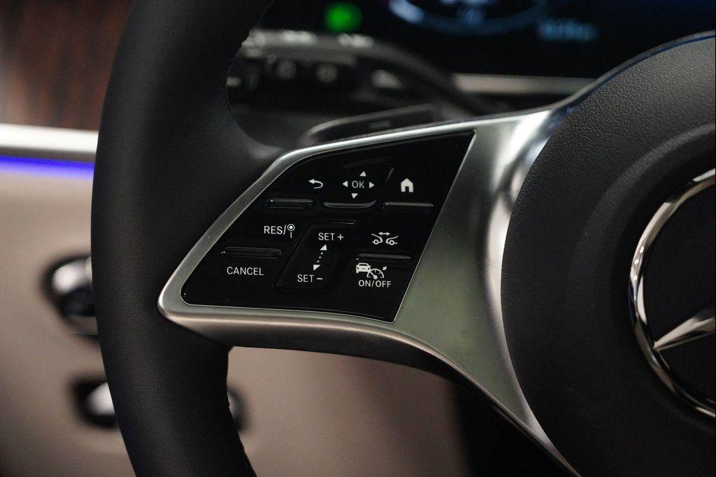 new 2026 Mercedes-Benz GLC 300 car, priced at $59,905