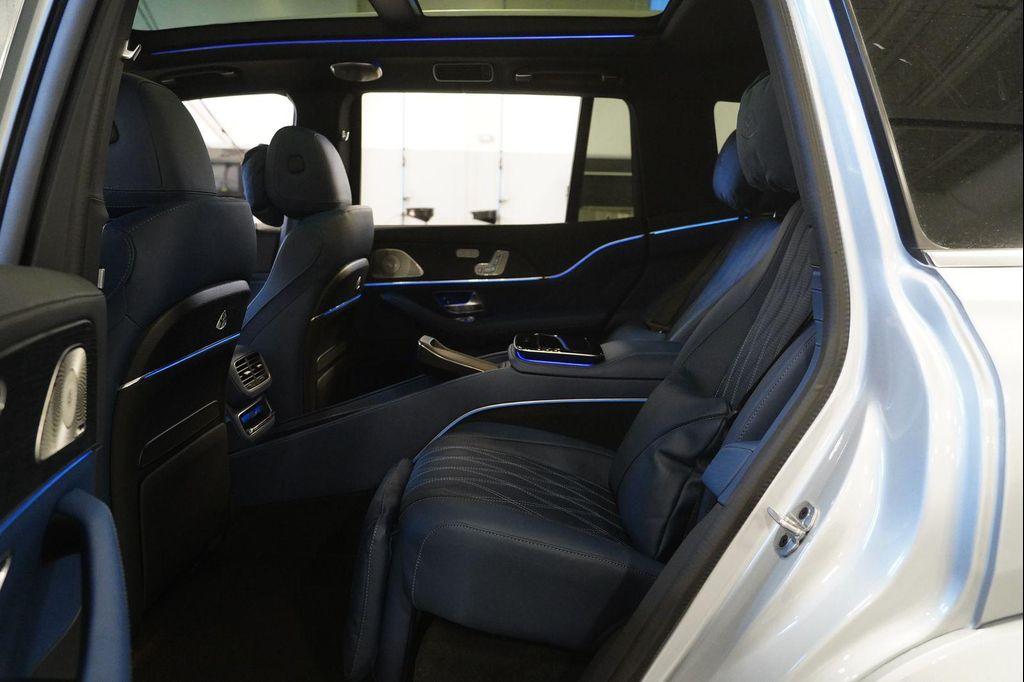 new 2026 Mercedes-Benz Maybach GLS 600 car, priced at $190,955