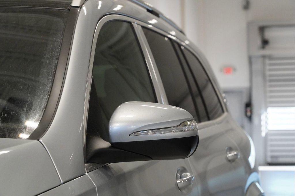new 2026 Mercedes-Benz Maybach GLS 600 car, priced at $190,955