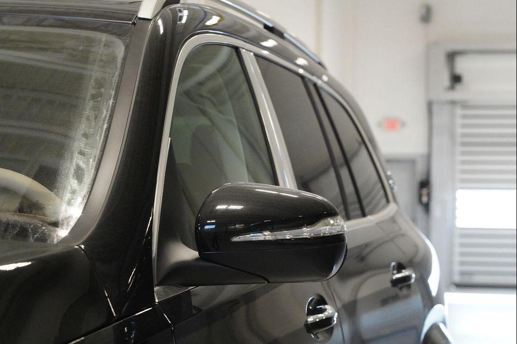 new 2026 Mercedes-Benz Maybach GLS 600 car, priced at $184,750