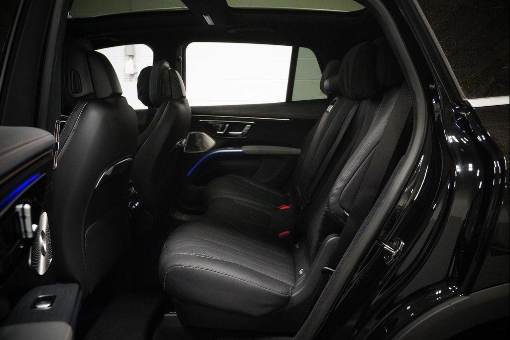 new 2026 Mercedes-Benz EQS 400 car, priced at $91,300