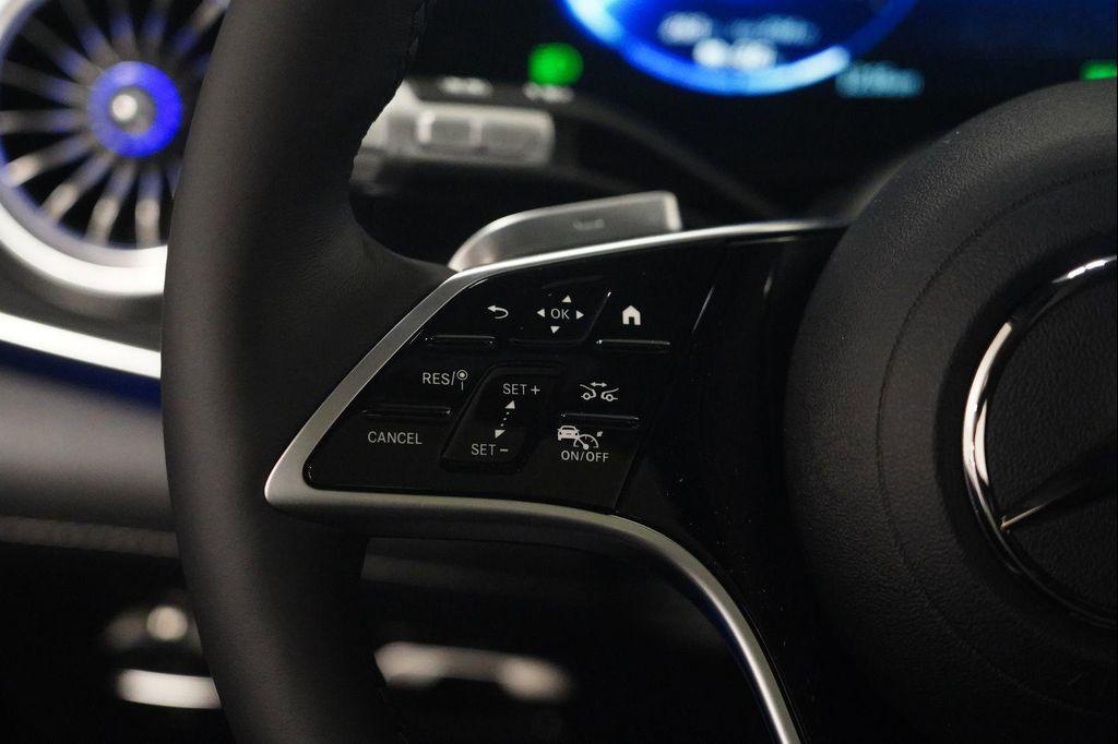 new 2026 Mercedes-Benz EQS 400 car, priced at $91,300