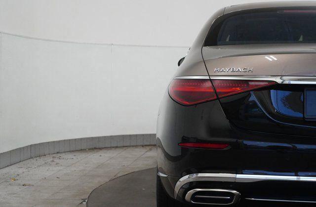 new 2025 Mercedes-Benz Maybach S 680 car, priced at $269,850