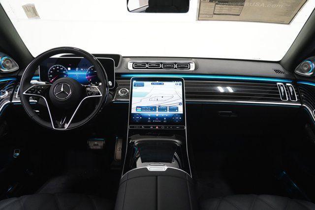 new 2025 Mercedes-Benz Maybach S 680 car, priced at $269,850