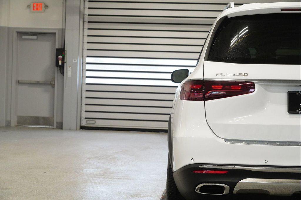 new 2026 Mercedes-Benz GLS 450 car, priced at $94,530