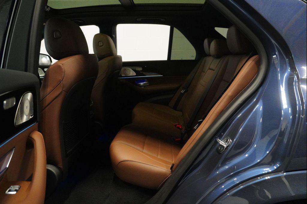 new 2026 Mercedes-Benz GLE 450 car, priced at $82,620