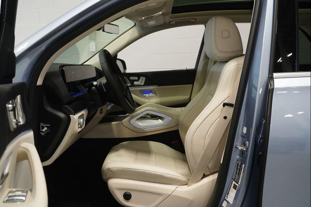 new 2026 Mercedes-Benz GLE 450 car, priced at $88,880