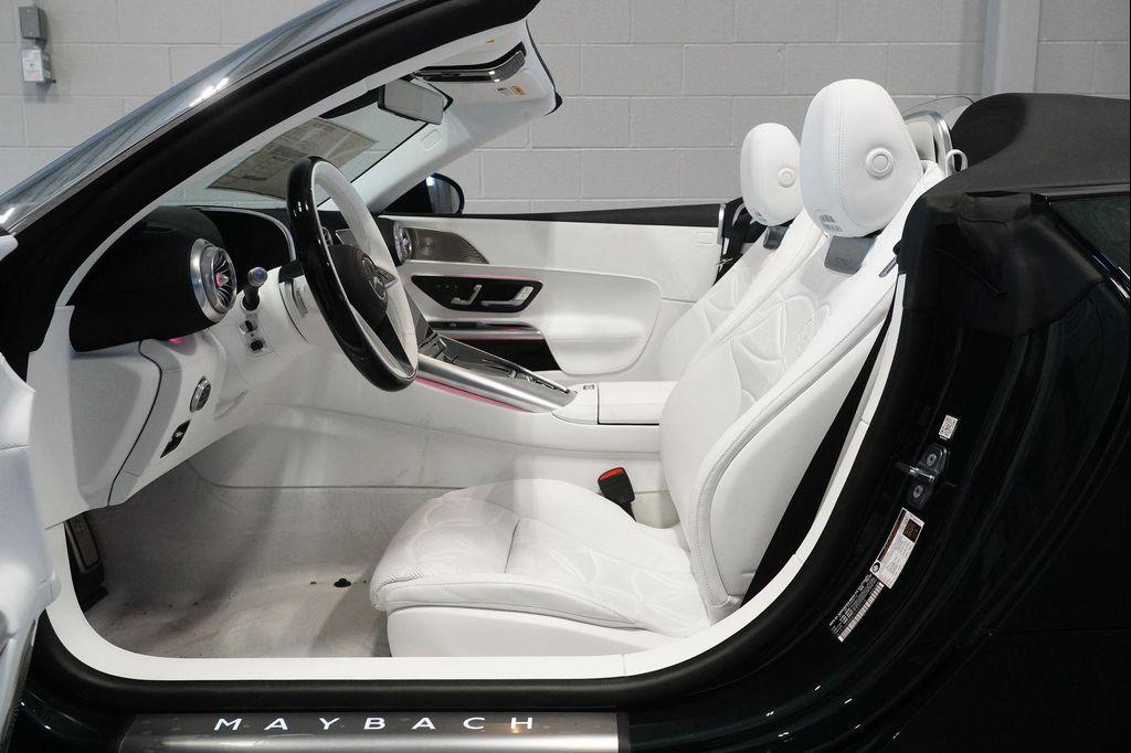new 2026 Mercedes-Benz Maybach SL 680 Monogram Series car, priced at $249,150