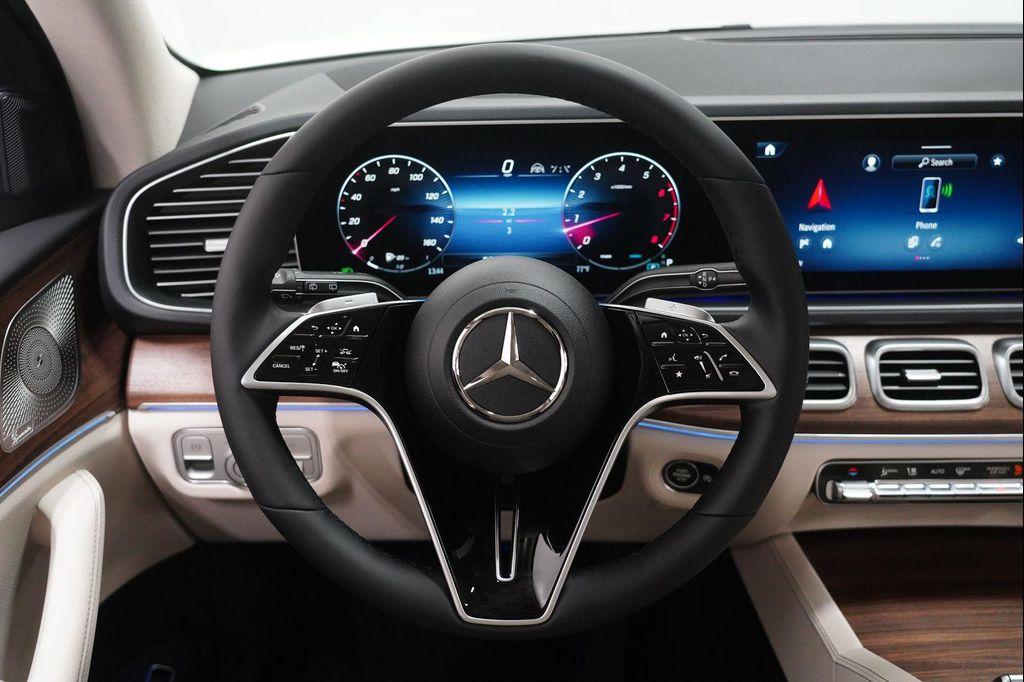 new 2026 Mercedes-Benz GLE 450 car, priced at $81,780