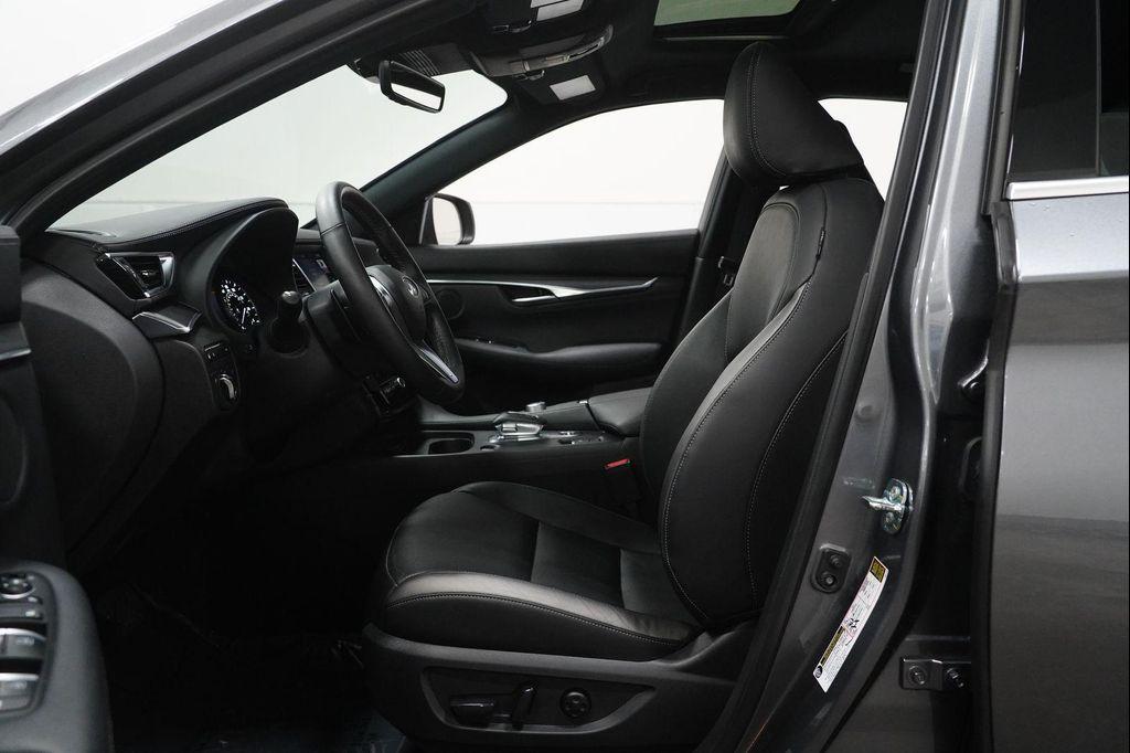 used 2025 INFINITI QX55 car, priced at $35,101