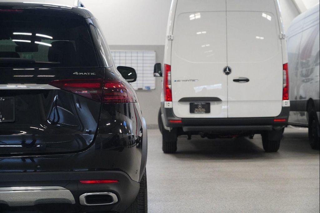 used 2026 Mercedes-Benz GLE 350 car, priced at $61,328