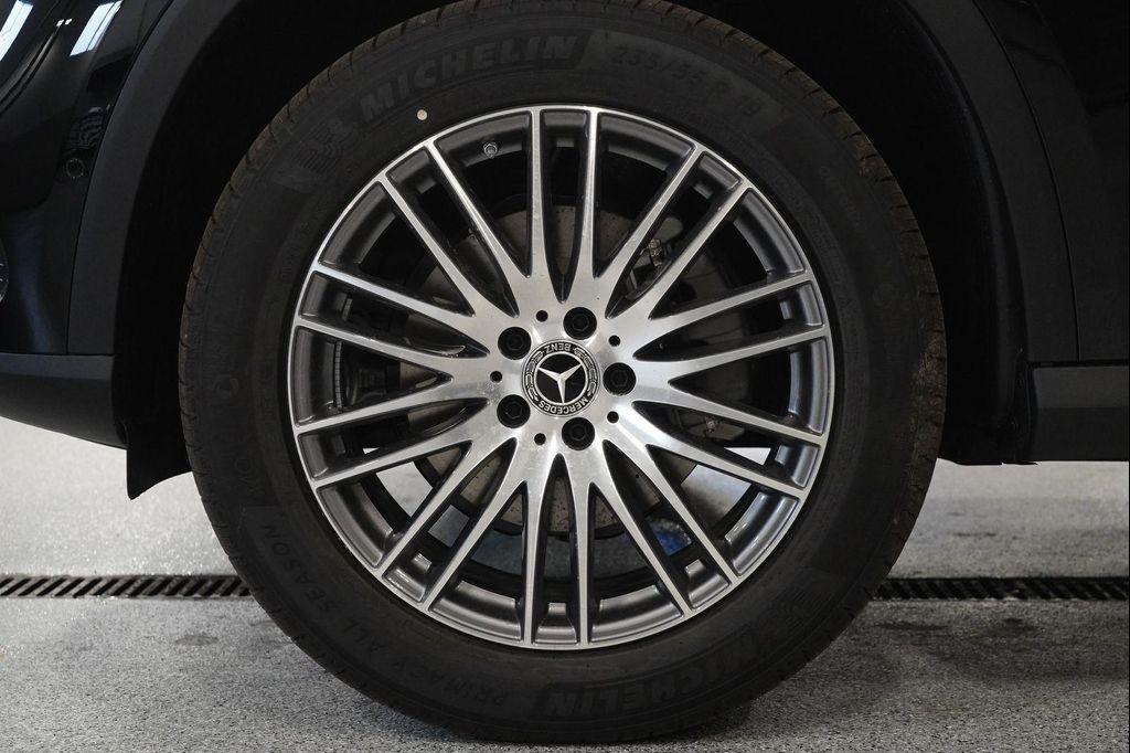 new 2026 Mercedes-Benz GLC 300 car, priced at $55,650