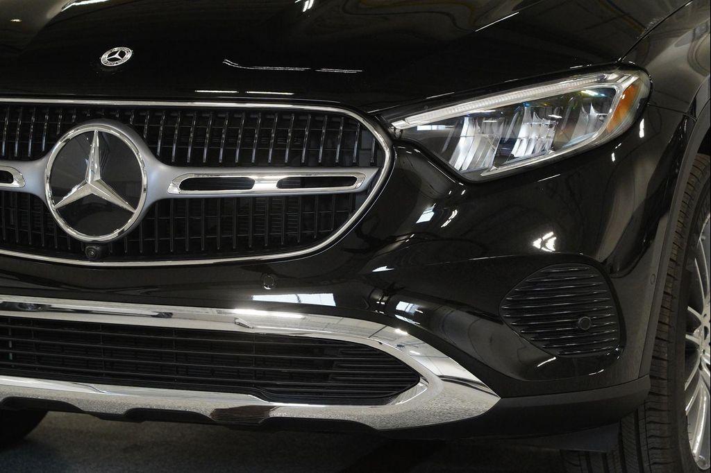 new 2026 Mercedes-Benz GLC 300 car, priced at $55,650