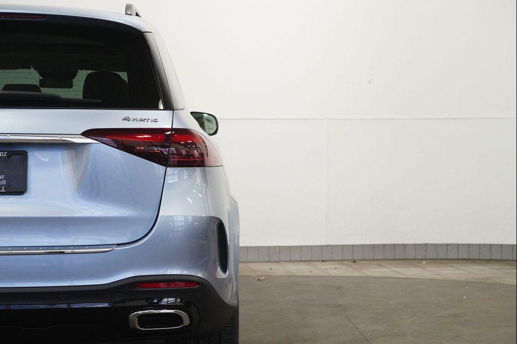 new 2026 Mercedes-Benz GLE 350 car, priced at $84,230