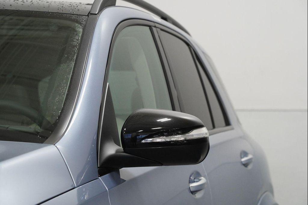 new 2026 Mercedes-Benz GLE 350 car, priced at $84,230