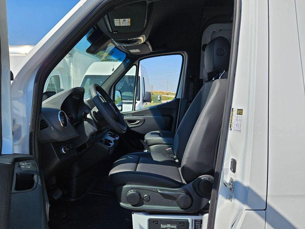 new 2025 Mercedes-Benz Sprinter 2500 car, priced at $62,003