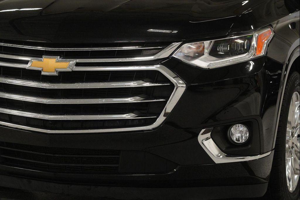 used 2019 Chevrolet Traverse car, priced at $25,618