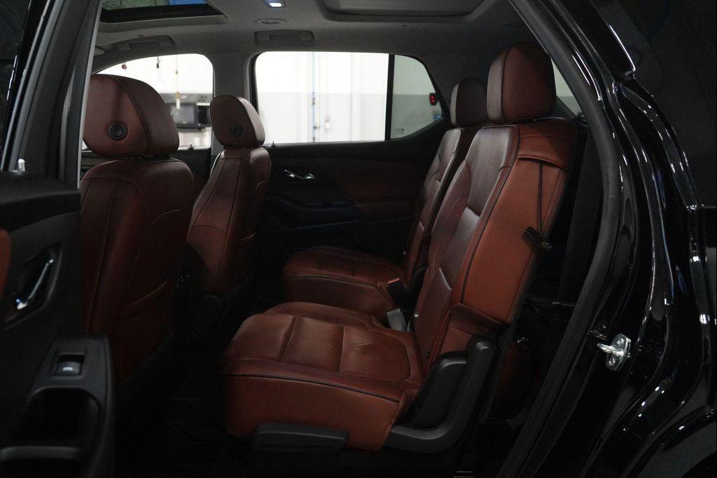 used 2019 Chevrolet Traverse car, priced at $25,618