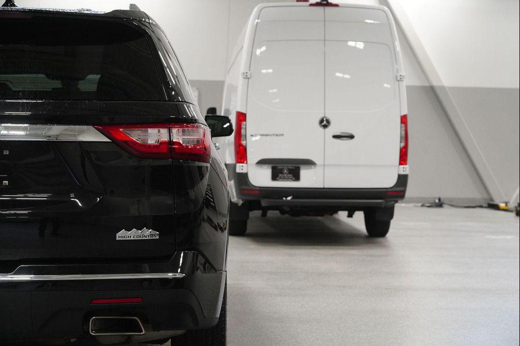 used 2019 Chevrolet Traverse car, priced at $25,618