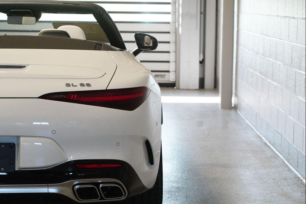 new 2026 Mercedes-Benz AMG SL 55 car, priced at $157,735