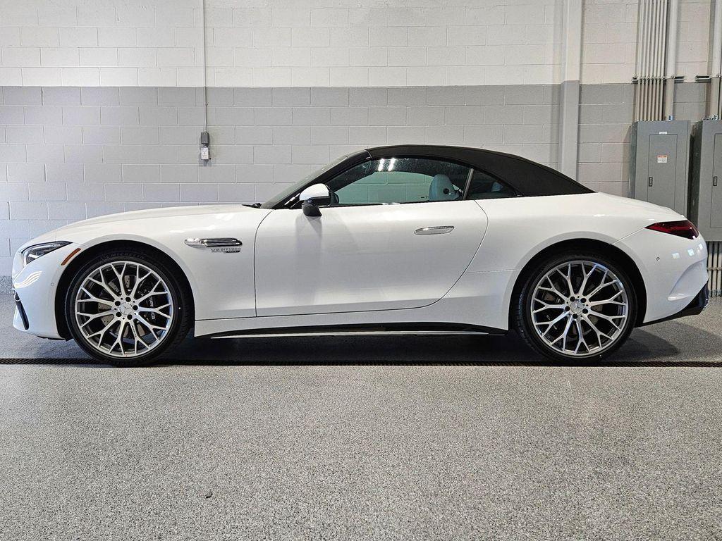 new 2026 Mercedes-Benz AMG SL 55 car, priced at $157,735