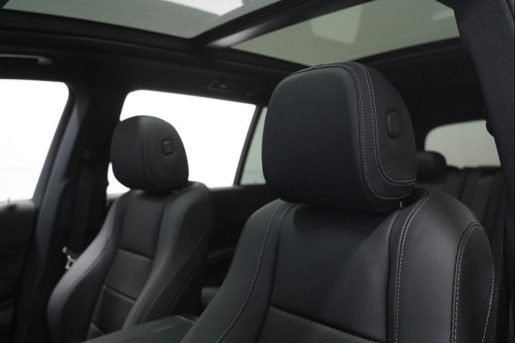 new 2025 Mercedes-Benz GLS 450 car, priced at $97,730