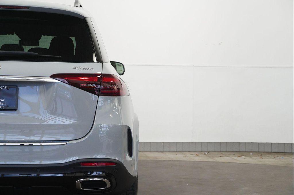new 2026 Mercedes-Benz GLE 350 car, priced at $81,395