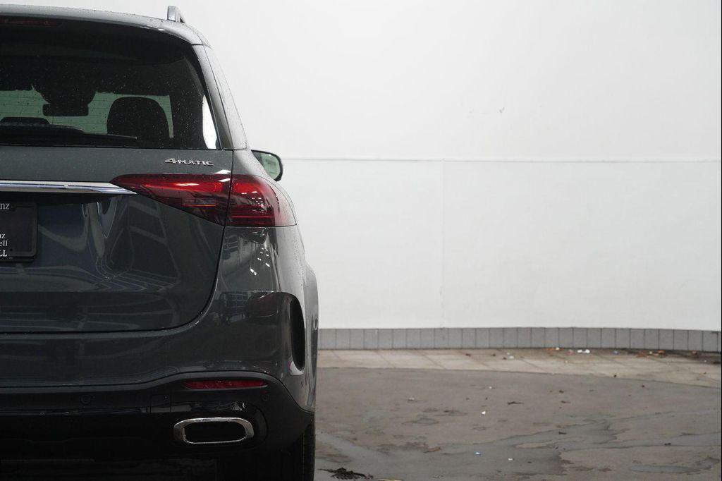 new 2026 Mercedes-Benz GLE 350 car, priced at $73,200