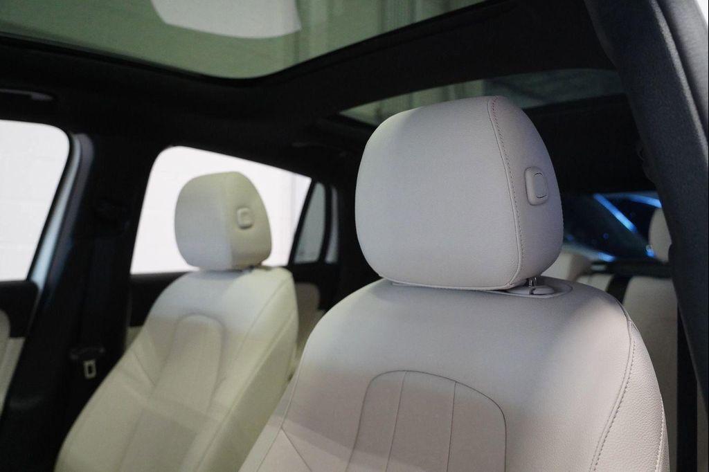 new 2026 Mercedes-Benz GLA 250 car, priced at $48,295