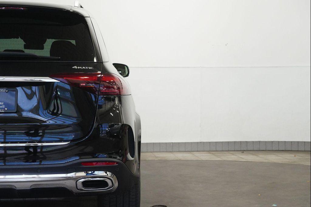 new 2026 Mercedes-Benz GLE 350 car, priced at $76,930