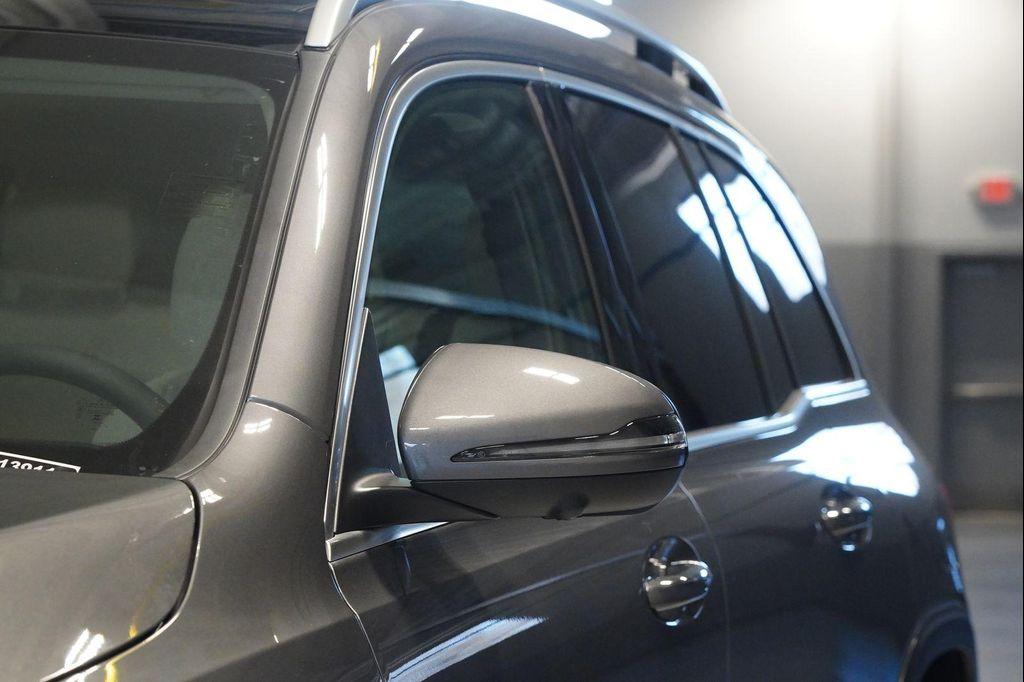 new 2026 Mercedes-Benz GLB 250 car, priced at $53,825