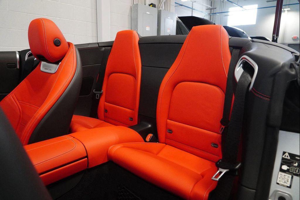 used 2025 Mercedes-Benz AMG SL 63 car, priced at $169,996