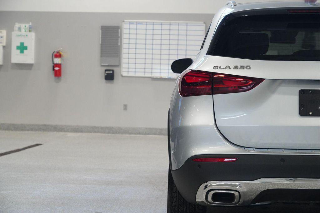 used 2025 Mercedes-Benz GLA 250 car, priced at $39,721