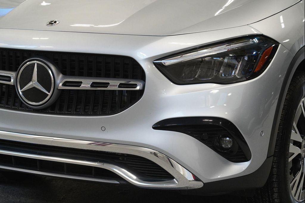 used 2025 Mercedes-Benz GLA 250 car, priced at $39,721