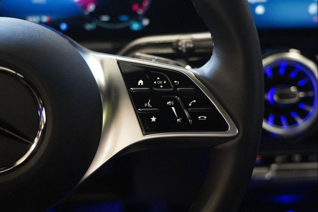 used 2025 Mercedes-Benz GLA 250 car, priced at $39,721