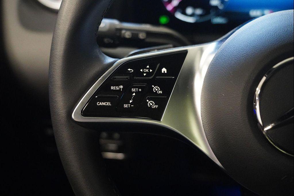 used 2025 Mercedes-Benz GLA 250 car, priced at $39,721