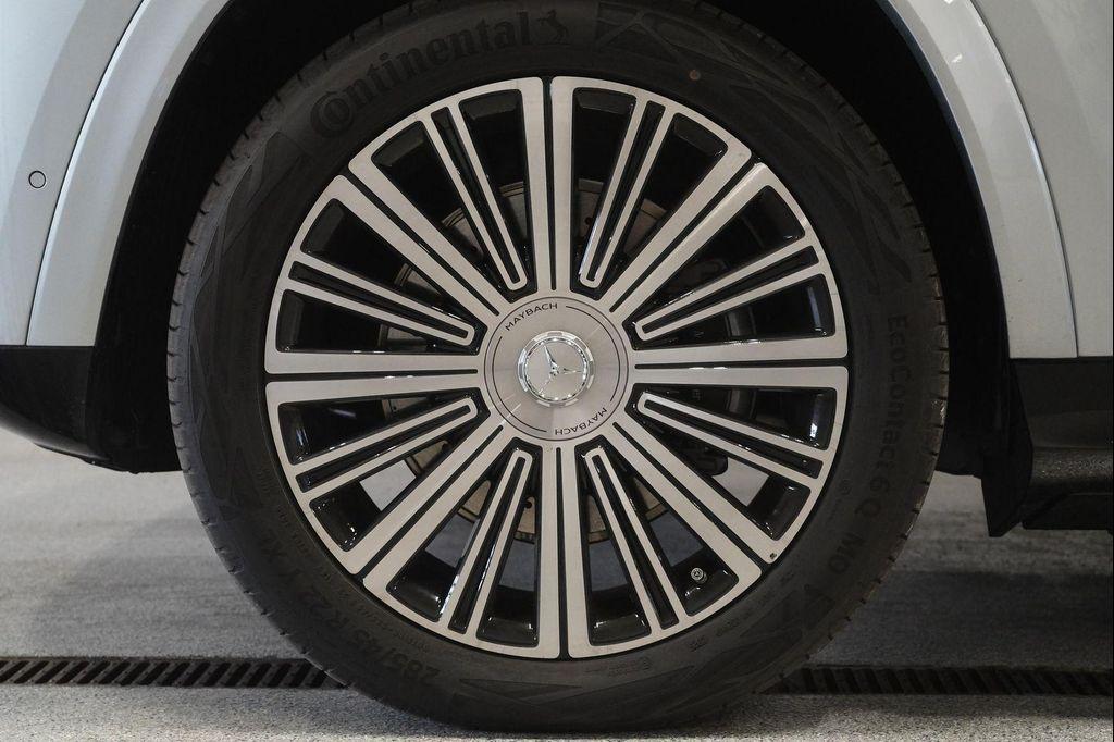new 2026 Mercedes-Benz Maybach GLS 600 car, priced at $217,205