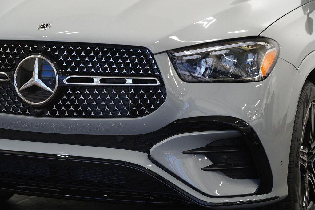 new 2026 Mercedes-Benz GLE 450 car, priced at $89,705